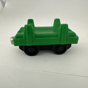 Thomas & Friends Take n Play-Green Log Car 2004